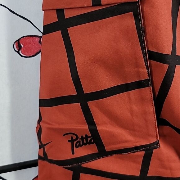 Nike NSW Patta Cargo Pants - Picture 8 of 10